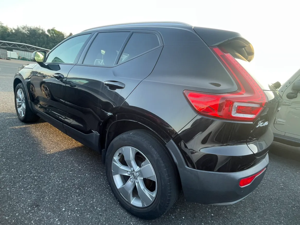 XC-40