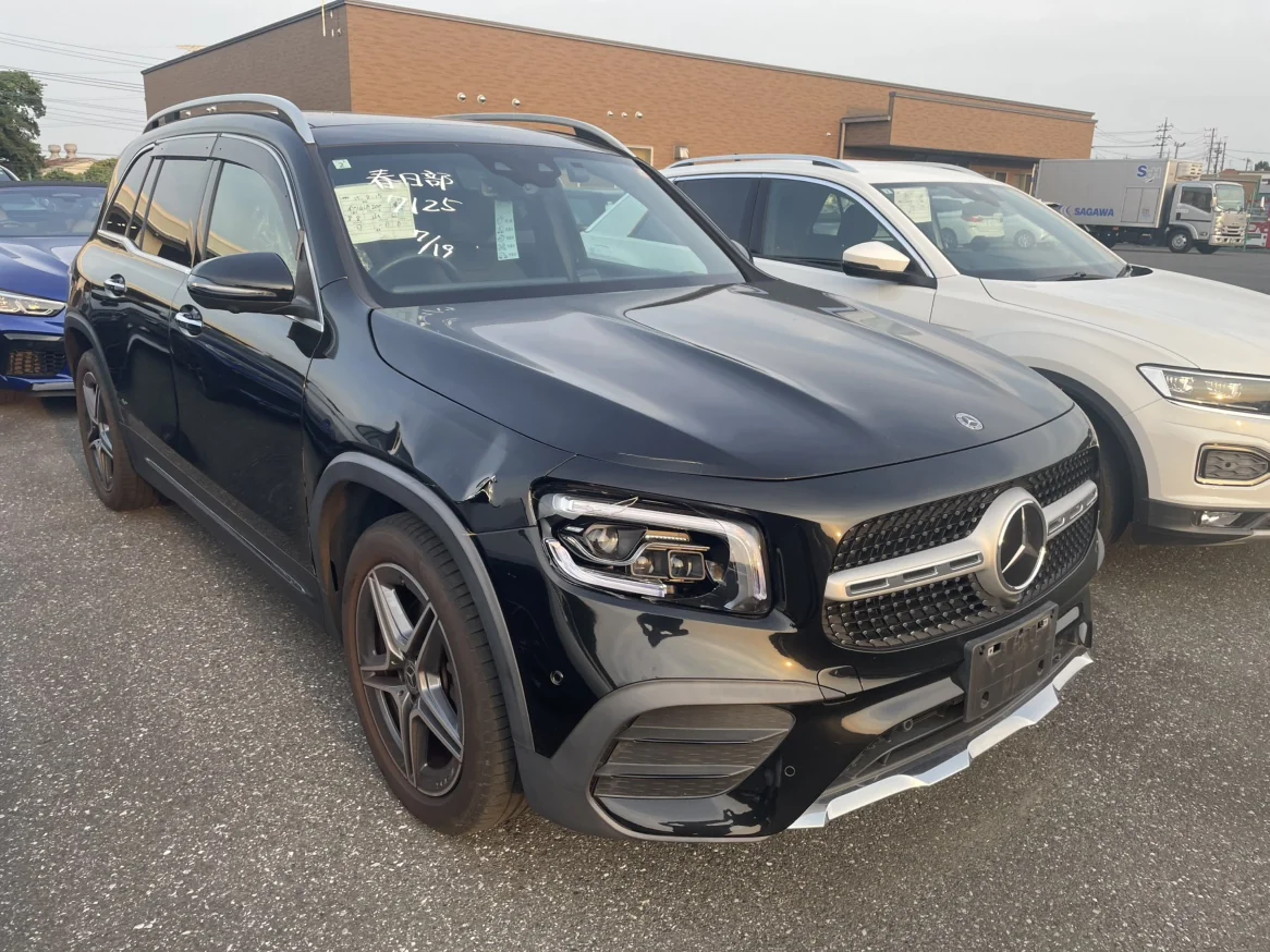 GLB200　黒色　事故車両　前方損傷　ヘッドライト」破損　修復歴有