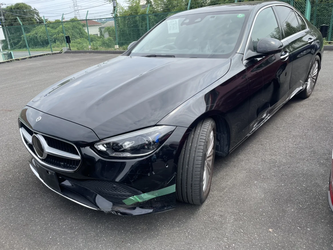 C200アバンギャルド 黒色 事故車 前方損傷