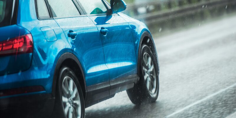 水没車・冠水車の評価と売却判断｜修理費用の目安と海外需要を公的データで解説