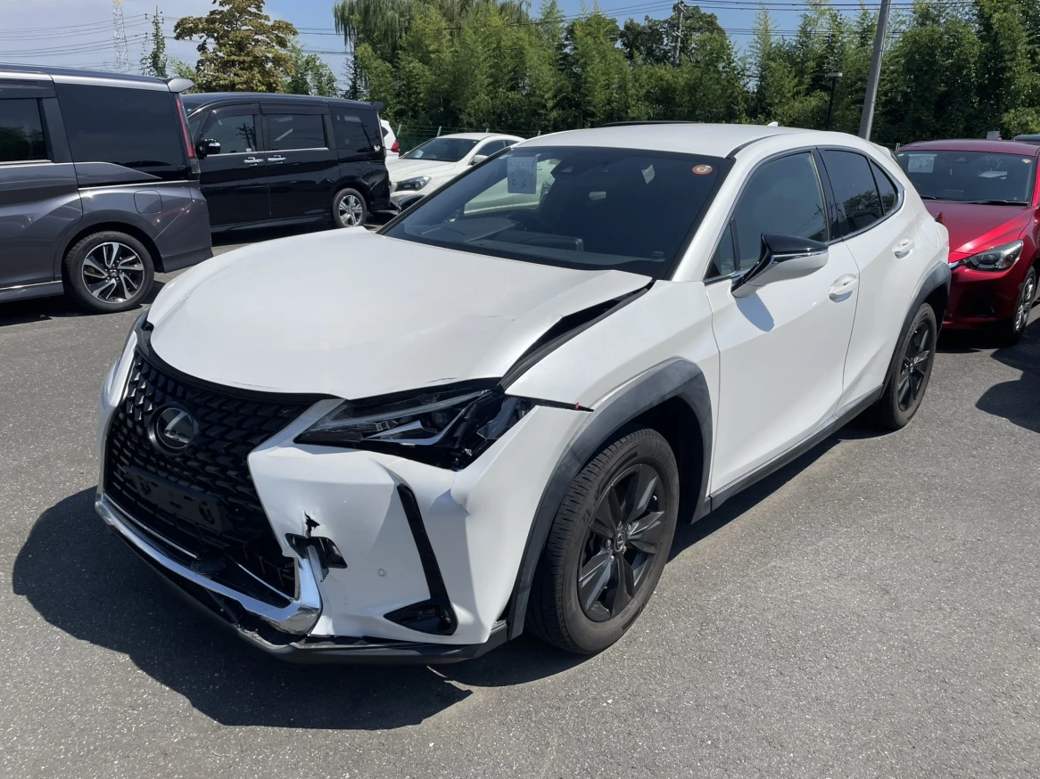 UX 事故車